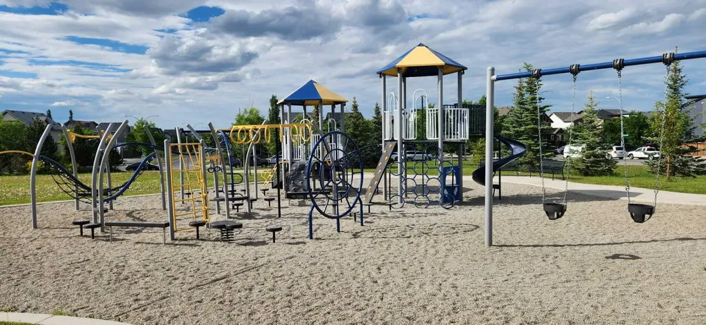 98 Copperstone Common SE Calgary AB T2Z 5E4