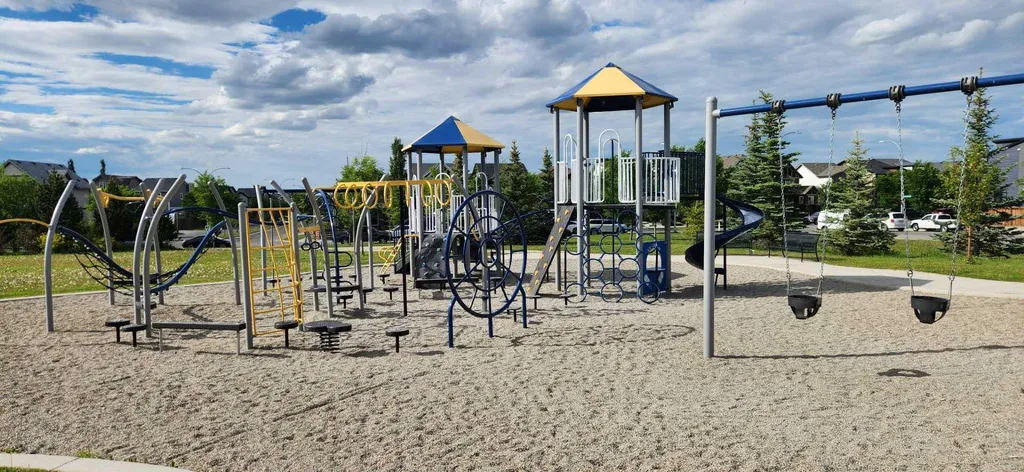 98 Copperstone Common SE Calgary AB T2Z 5E4