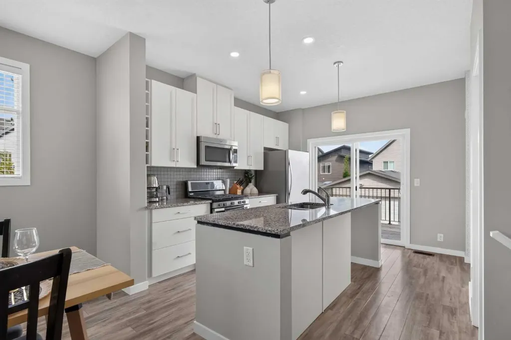 98 Copperstone Common SE Calgary AB T2Z 5E4