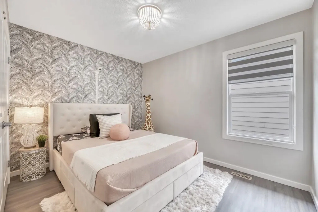 31 Mahogany Way SE Calgary AB T3M 1N4