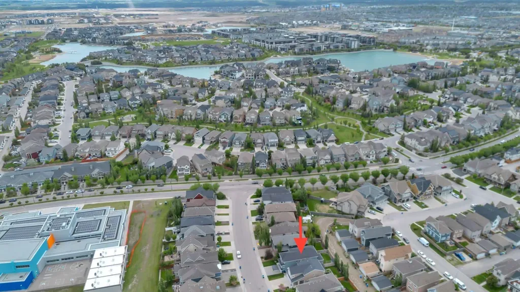 31 Mahogany Way SE Calgary AB T3M 1N4