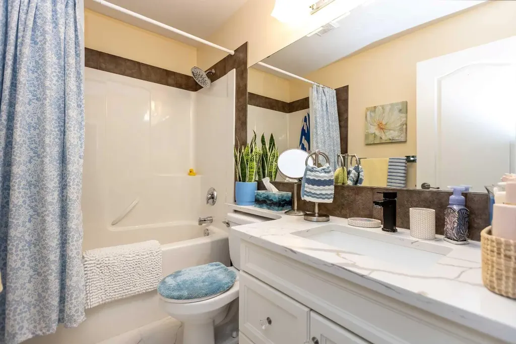 63 Vanier Drive Red Deer AB T4R 0G3