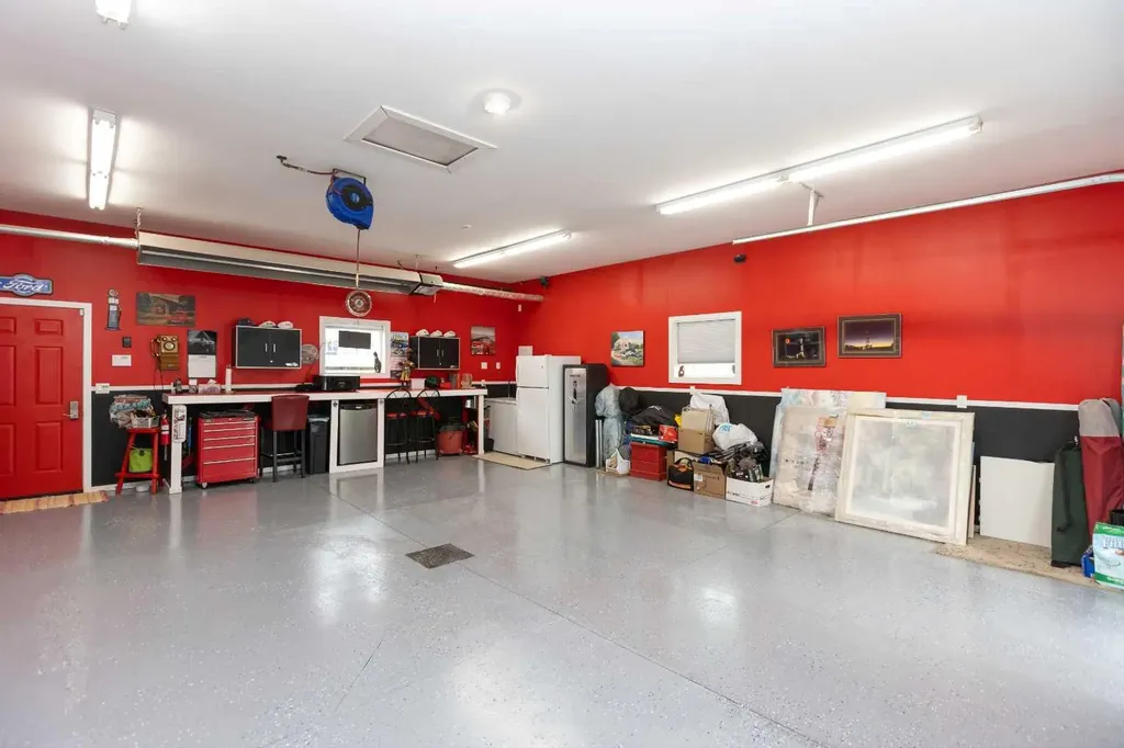 63 Vanier Drive Red Deer AB T4R 0G3
