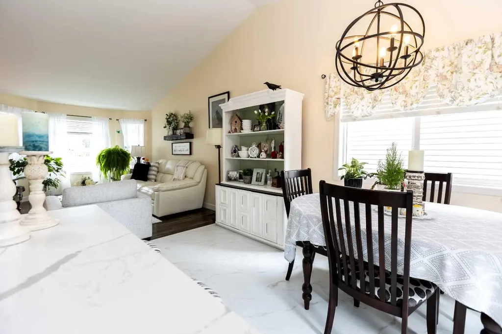 63 Vanier Drive Red Deer AB T4R 0G3