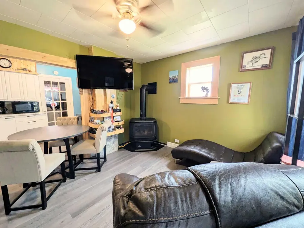 4824 47 Avenue Spirit River AB T0H 3G0