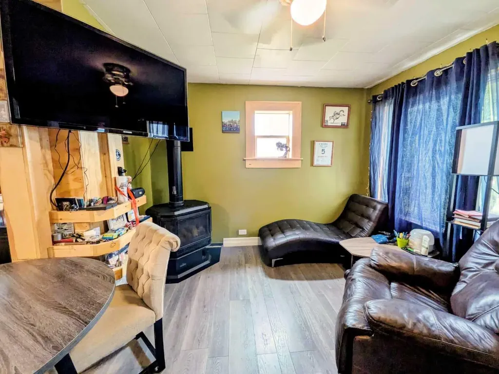 4824 47 Avenue Spirit River AB T0H 3G0