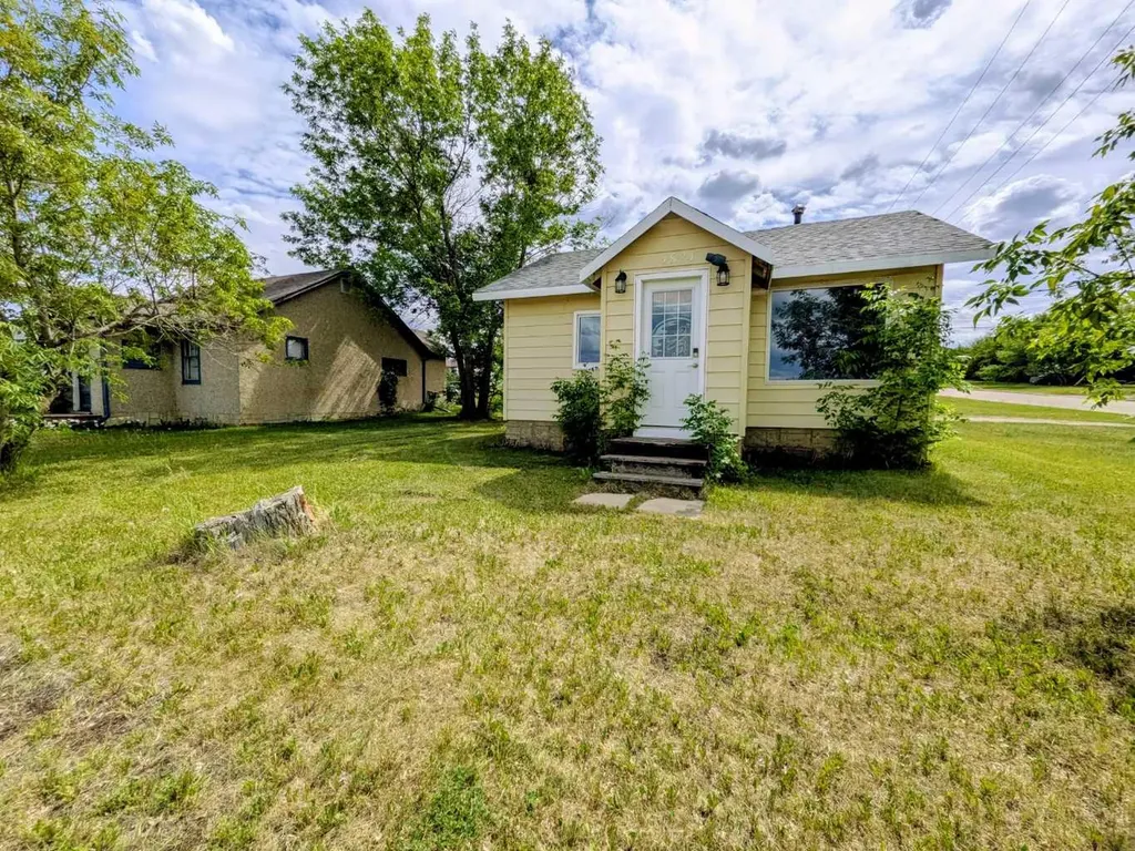 4824 47 Avenue Spirit River AB T0H 3G0