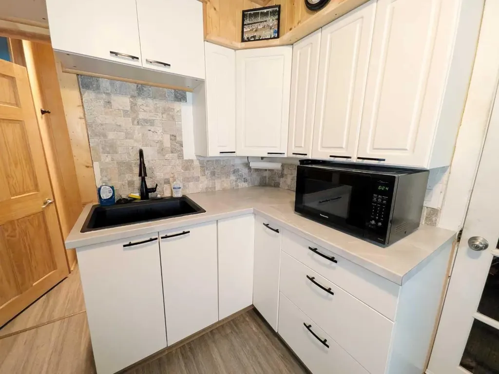 4824 47 Avenue Spirit River AB T0H 3G0