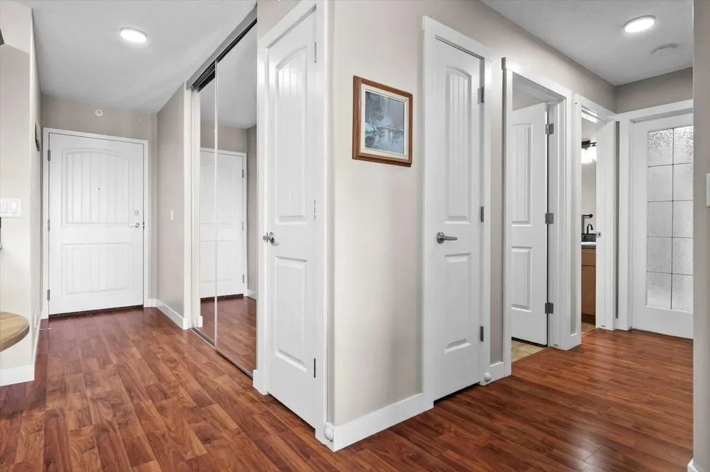 408 1 Avenue SE Diamond Valley AB T0L 0H0