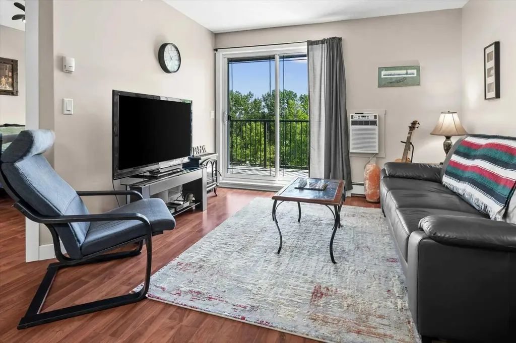 408 1 Avenue SE Diamond Valley AB T0L 0H0
