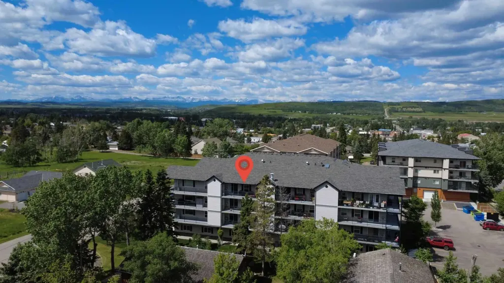 408 1 Avenue SE Diamond Valley AB T0L 0H0