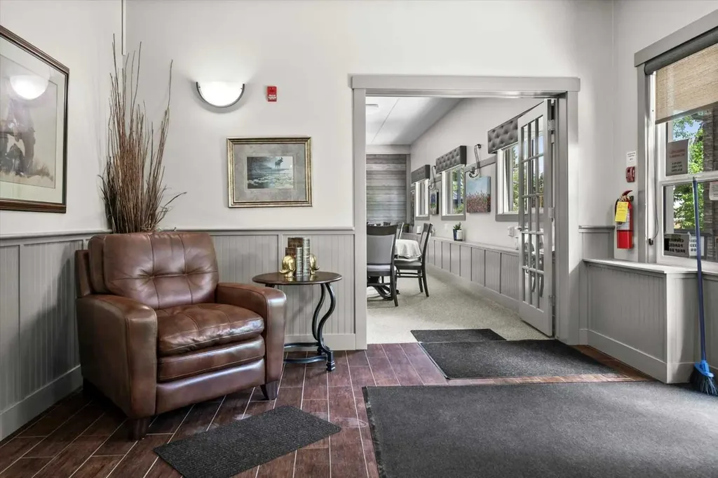 408 1 Avenue SE Diamond Valley AB T0L 0H0