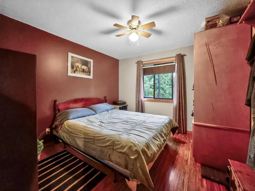 17035 Township Road 1092 High Level AB T0H1N0