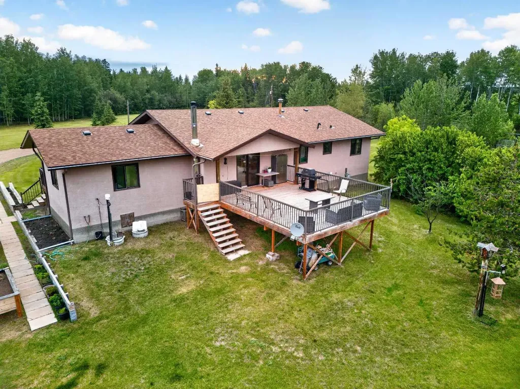 17035 Township Road 1092 High Level AB T0H1N0