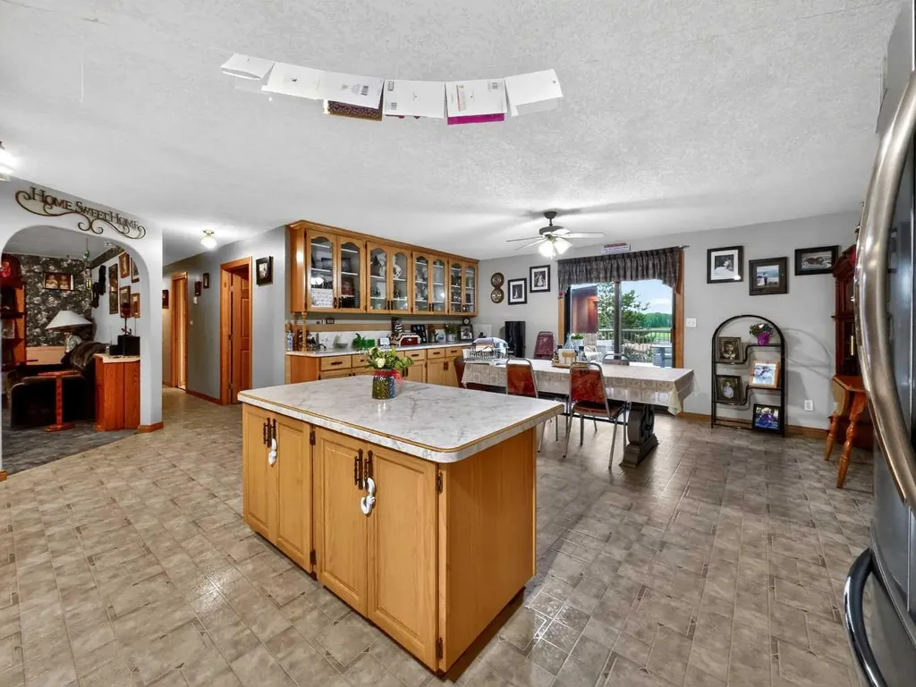 17035 Township Road 1092 High Level AB T0H1N0