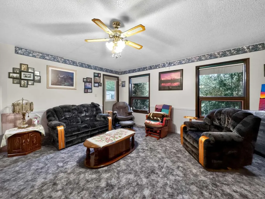 17035 Township Road 1092 High Level AB T0H1N0