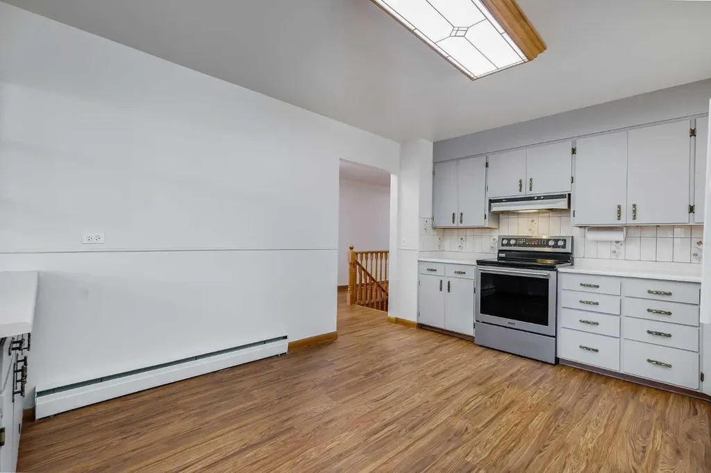 513 Memorial Avenue Vulcan AB T0L 2B0