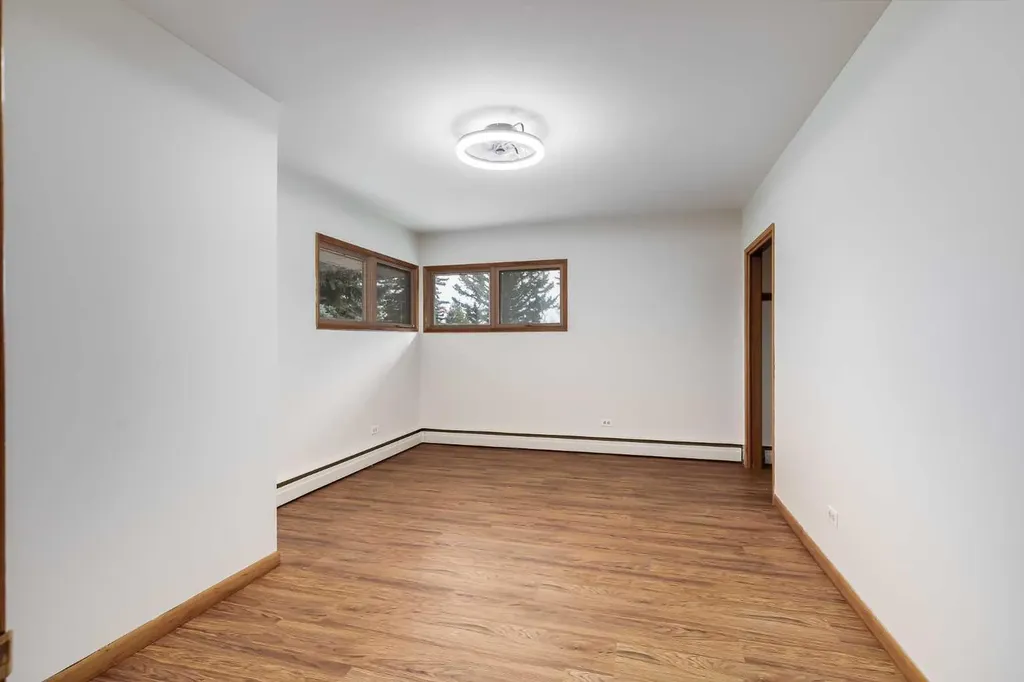 513 Memorial Avenue Vulcan AB T0L 2B0
