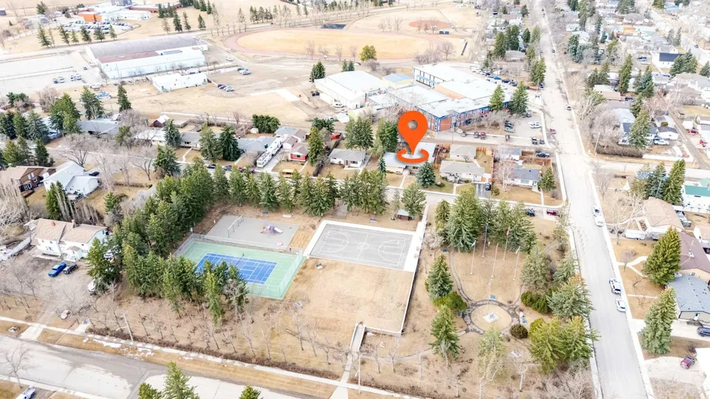 513 Memorial Avenue Vulcan AB T0L 2B0
