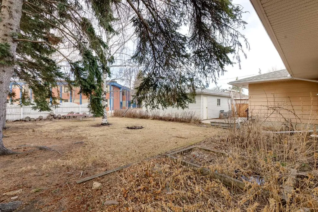 513 Memorial Avenue Vulcan AB T0L 2B0