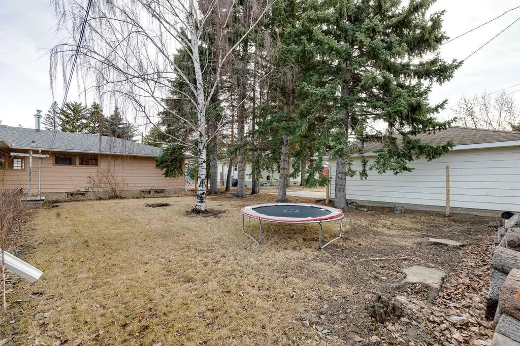 513 Memorial Avenue Vulcan AB T0L 2B0