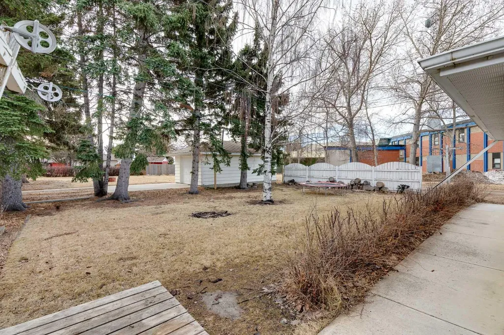513 Memorial Avenue Vulcan AB T0L 2B0