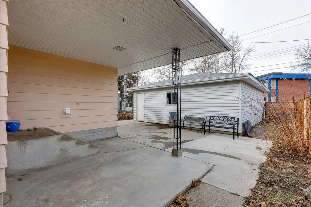 513 Memorial Avenue Vulcan AB T0L 2B0