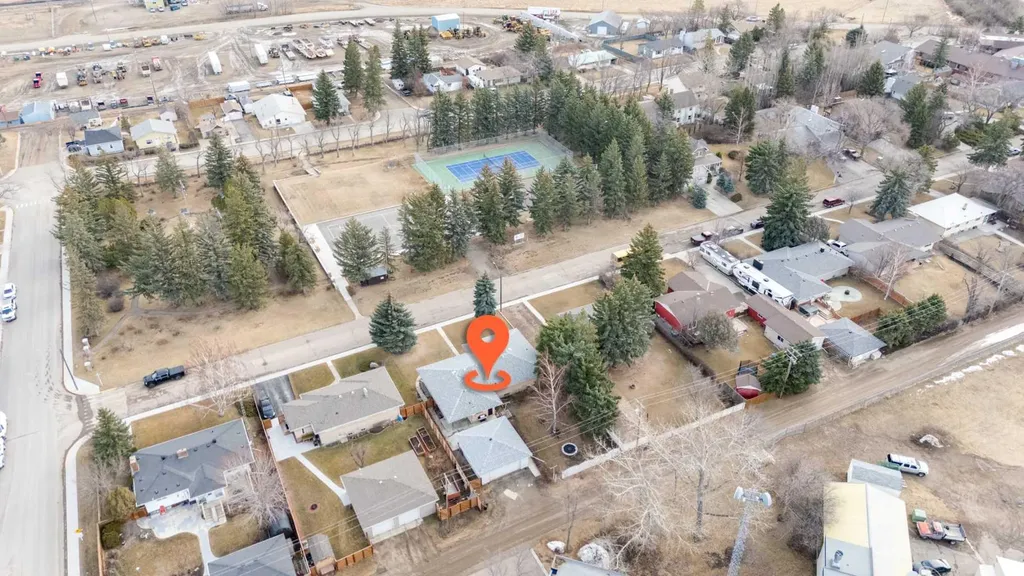 513 Memorial Avenue Vulcan AB T0L 2B0