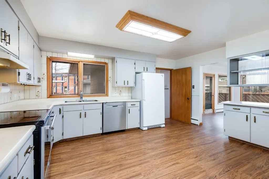 513 Memorial Avenue Vulcan AB T0L 2B0