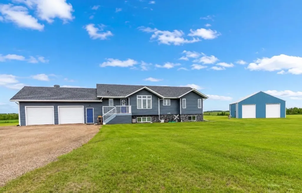 29 Sandy Run Rural Vermilion River County Of AB T9X 2B6