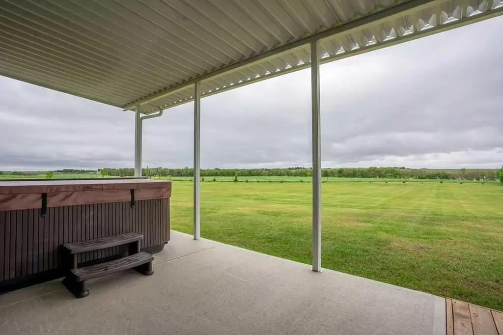 29 Sandy Run Rural Vermilion River County Of AB T9X 2B6