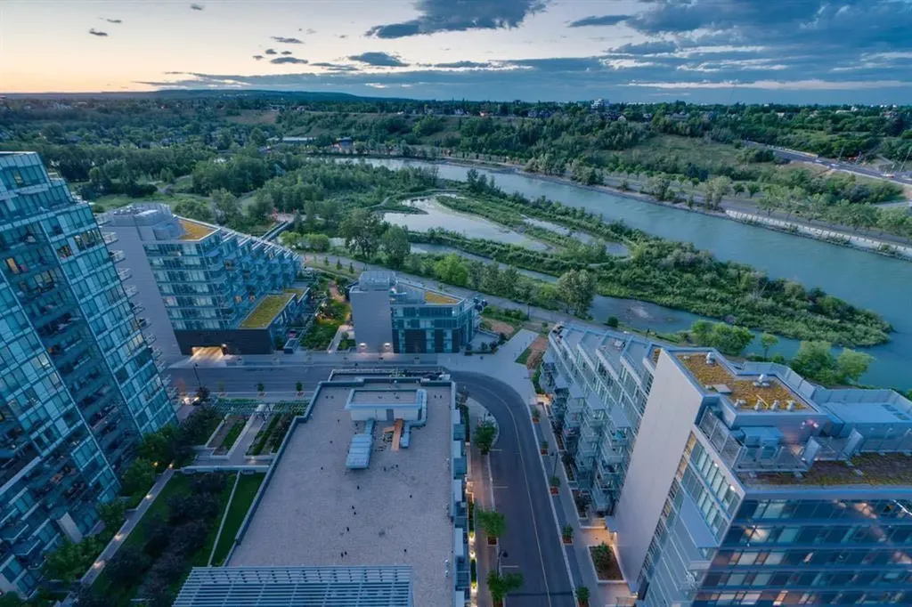 222 Riverfront Avenue SW Calgary AB T2P 0X2