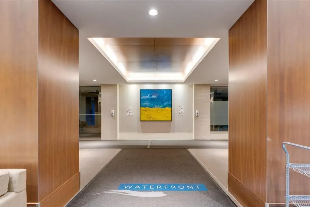 222 Riverfront Avenue SW Calgary AB T2P 0X2