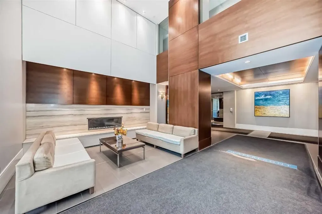 222 Riverfront Avenue SW Calgary AB T2P 0X2