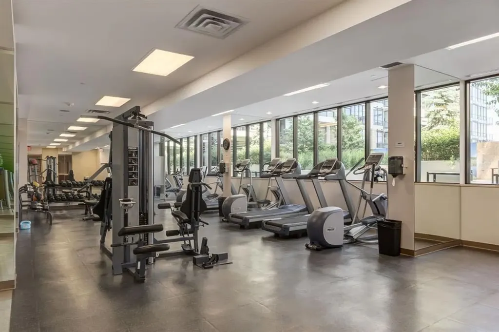 222 Riverfront Avenue SW Calgary AB T2P 0X2