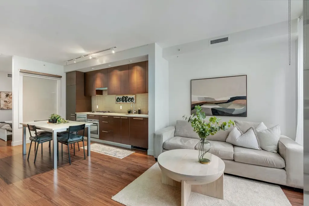 222 Riverfront Avenue SW Calgary AB T2P 0X2