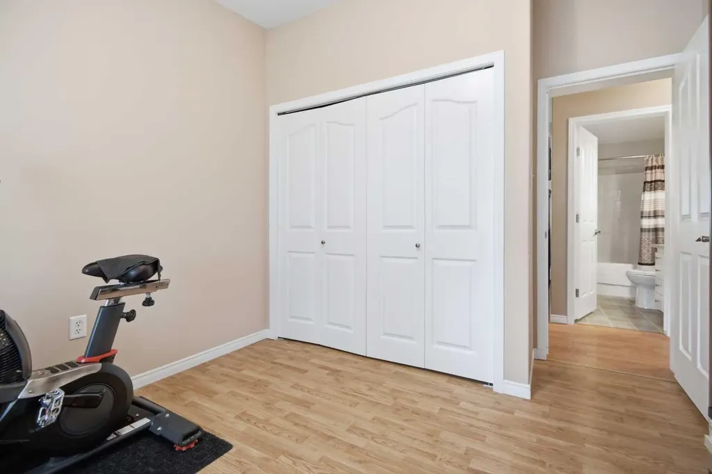 4919 Doncaster Avenue Red Deer AB T4R 2Z8