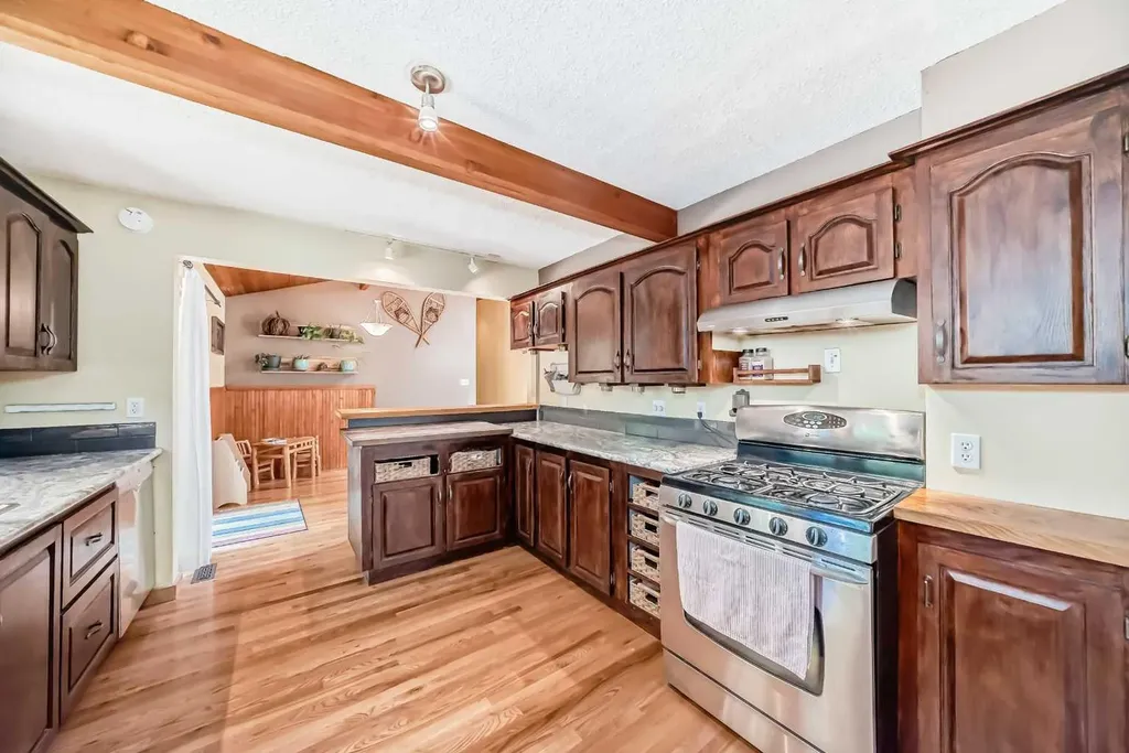 51 Manyhorses Drive Rural Rocky View County AB T3Z 1A2