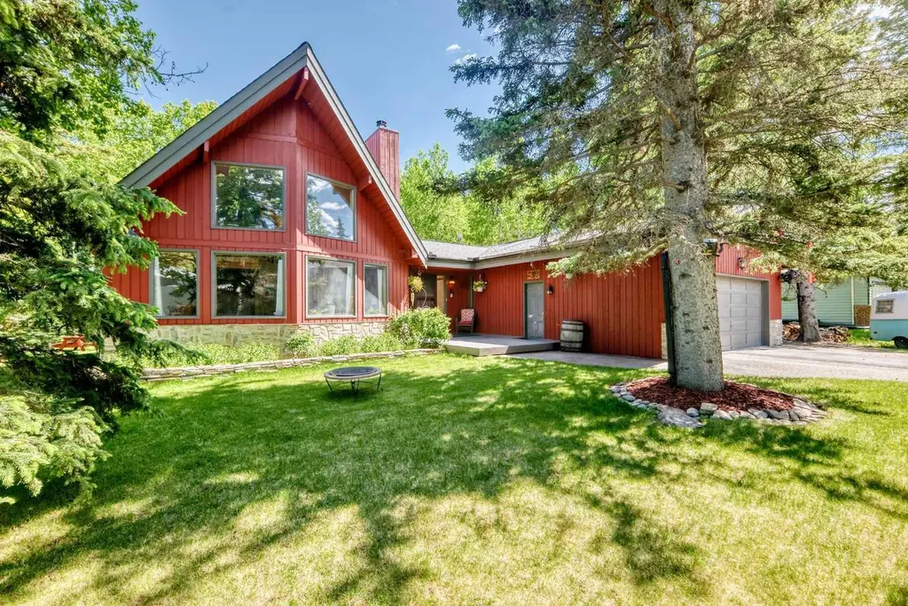 51 Manyhorses Drive Rural Rocky View County AB T3Z 1A2