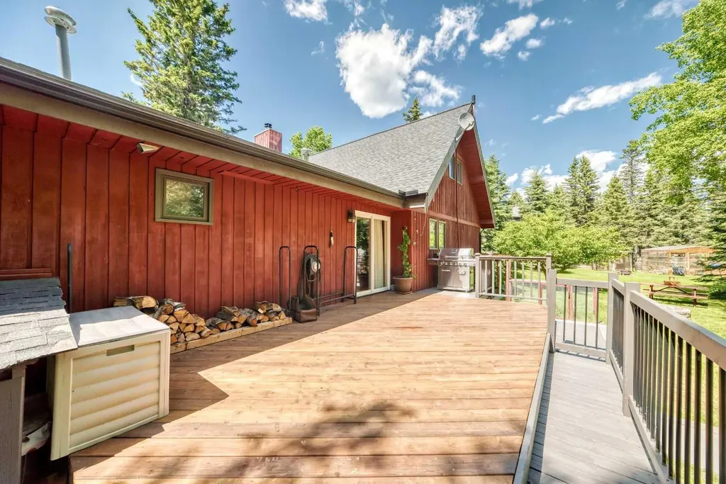 51 Manyhorses Drive Rural Rocky View County AB T3Z 1A2