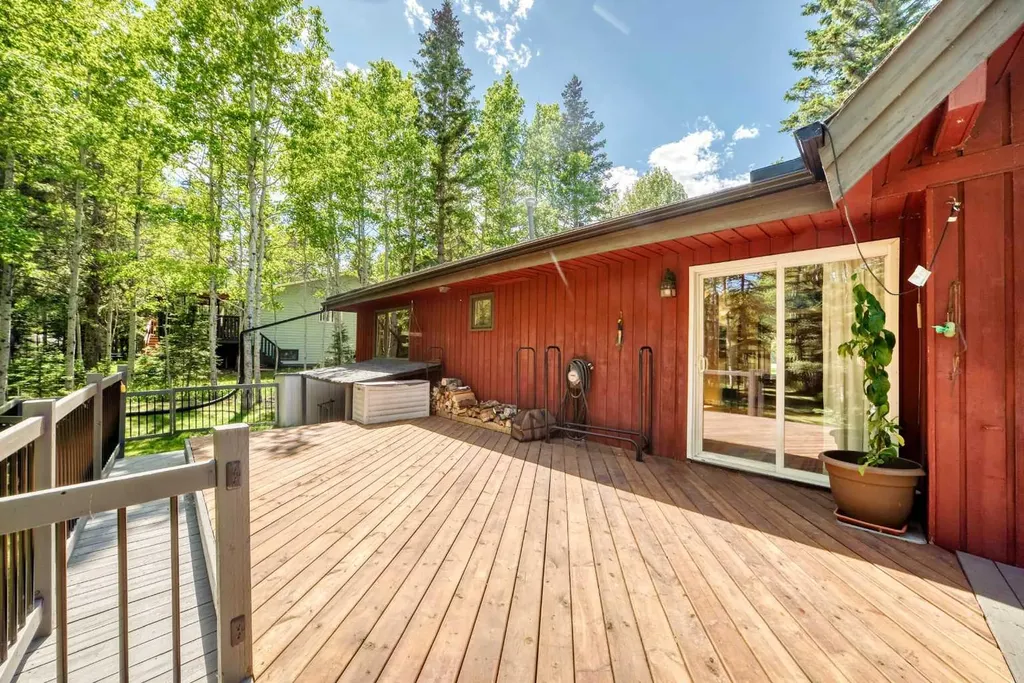 51 Manyhorses Drive Rural Rocky View County AB T3Z 1A2