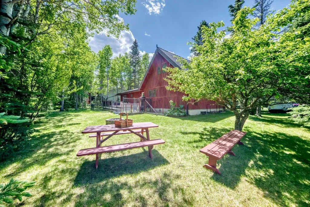 51 Manyhorses Drive Rural Rocky View County AB T3Z 1A2