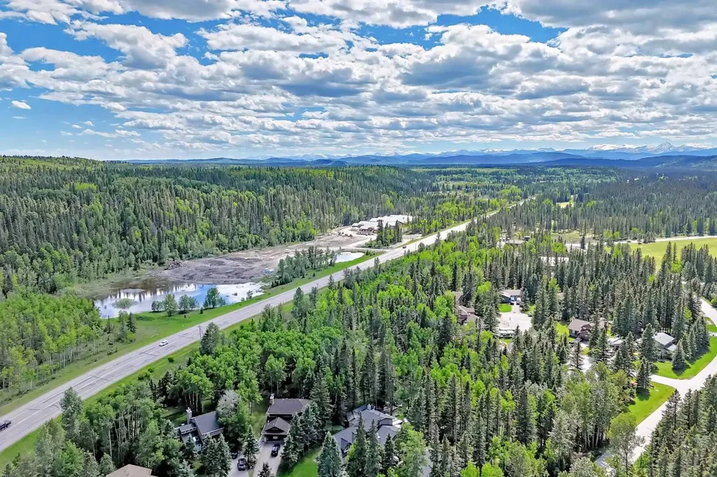 51 Manyhorses Drive Rural Rocky View County AB T3Z 1A2