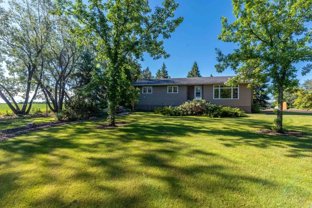 322540 48 Twp-road Rural SK S0M 1M0
