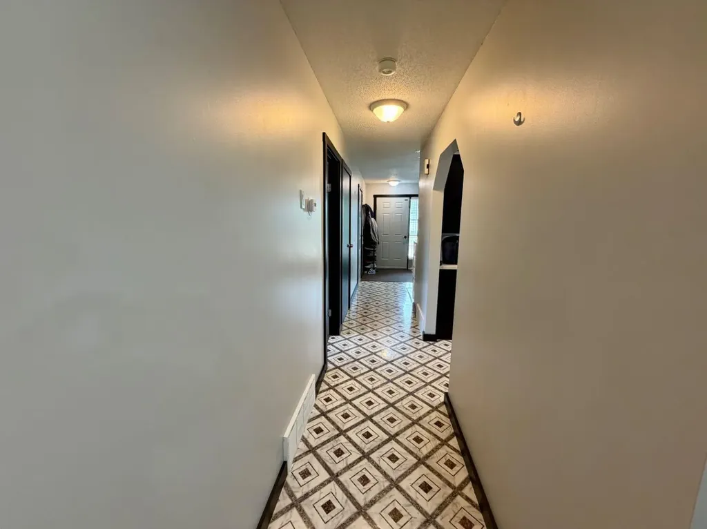 10209 103 Avenue La Crete AB T0H2H0