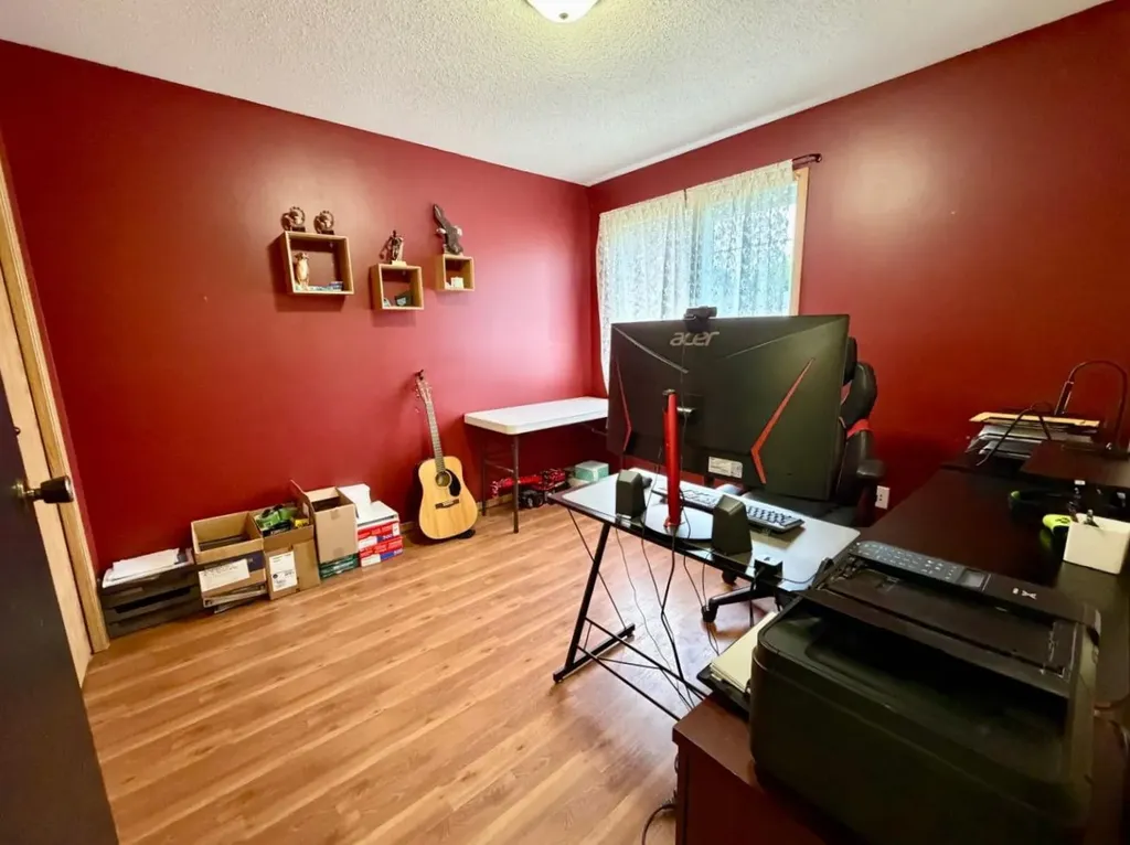 10209 103 Avenue La Crete AB T0H2H0