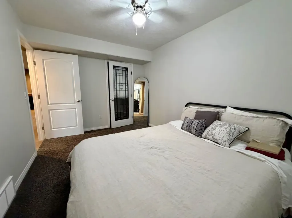 10209 103 Avenue La Crete AB T0H2H0