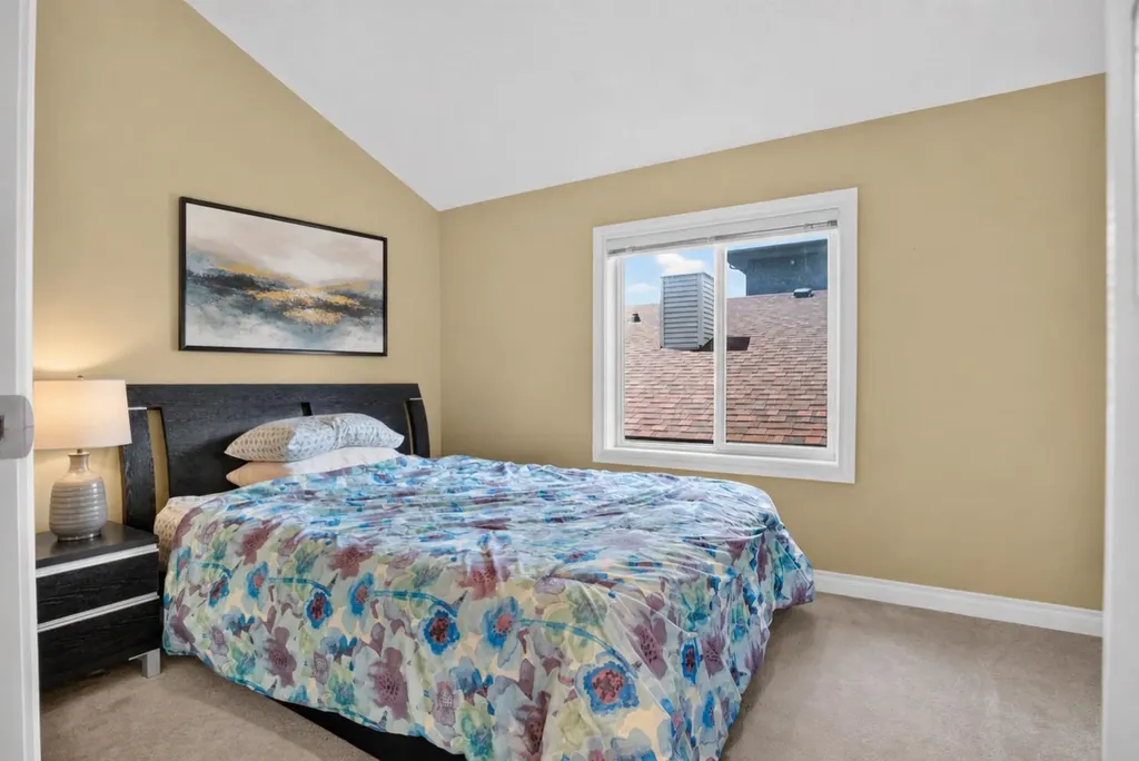 631 51 Avenue SW Calgary AB T2V 0A6