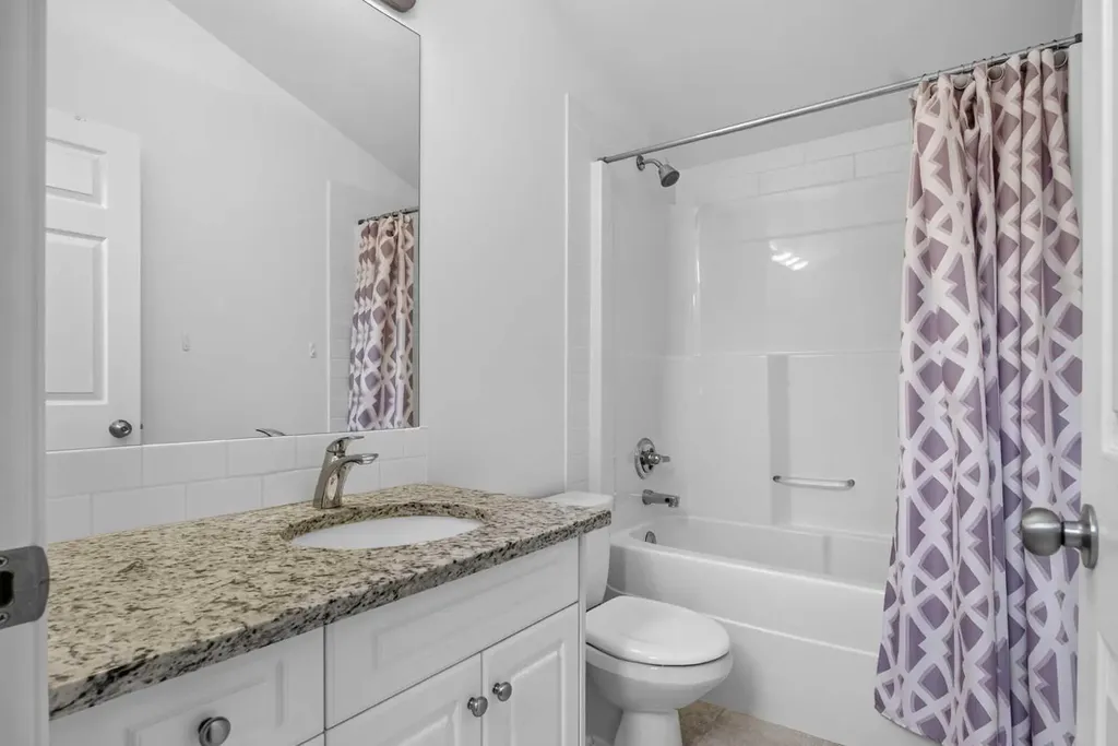 631 51 Avenue SW Calgary AB T2V 0A6