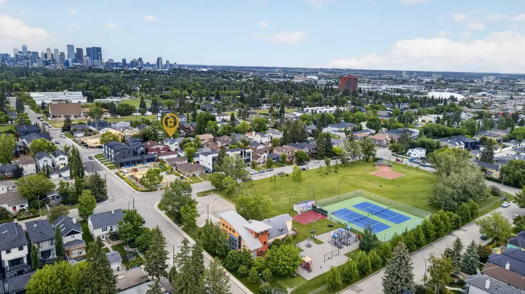 631 51 Avenue SW Calgary AB T2V 0A6